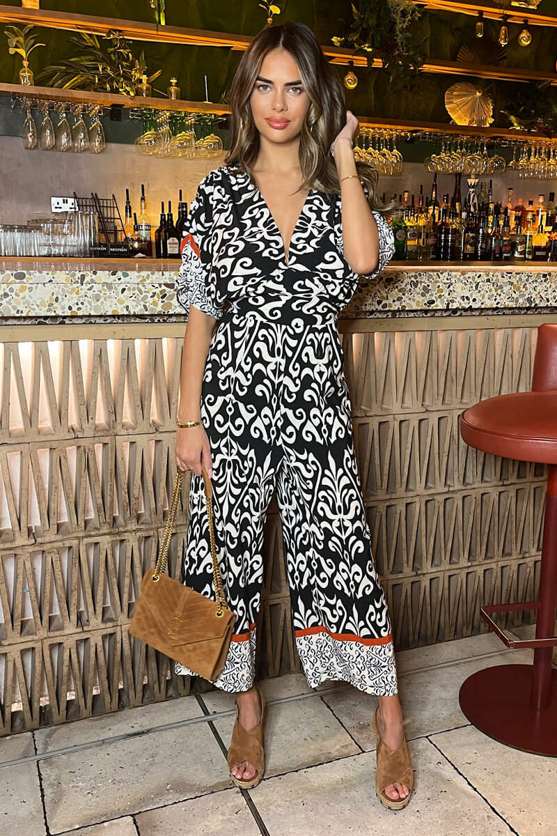 Black And Cream V-Neck Jumpsuit - Swimclubus