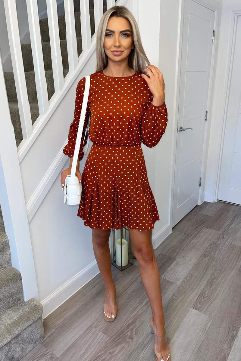 Rust Polka Dot Pleat Dress - Swimclubus