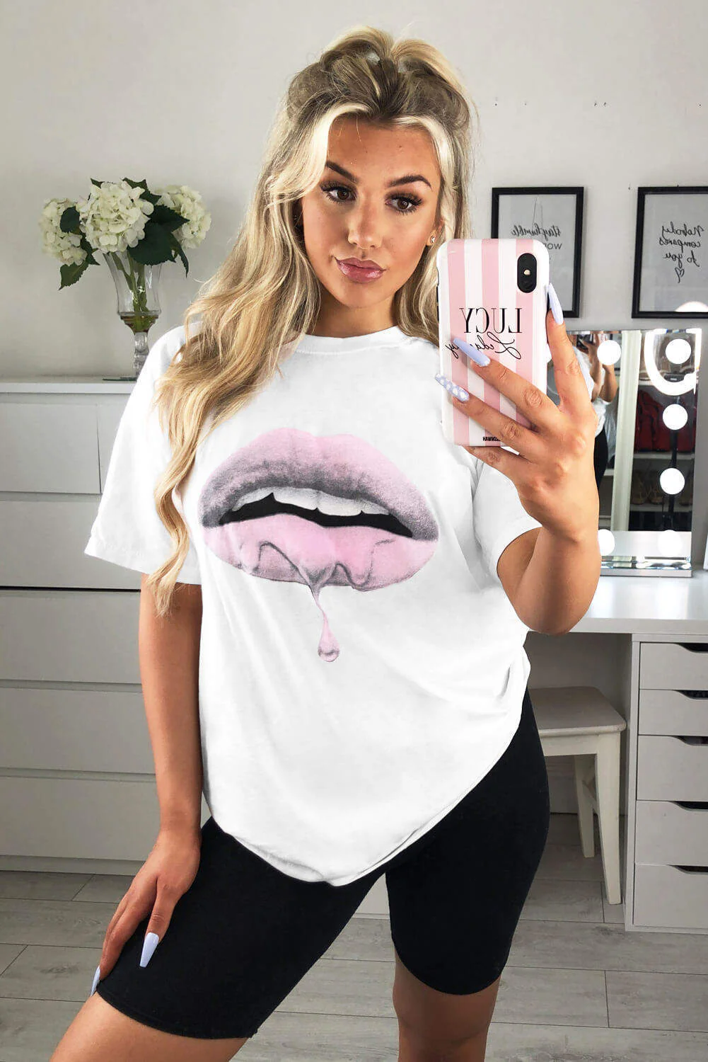 White Pink Lip T-Shirt - Swimclubus