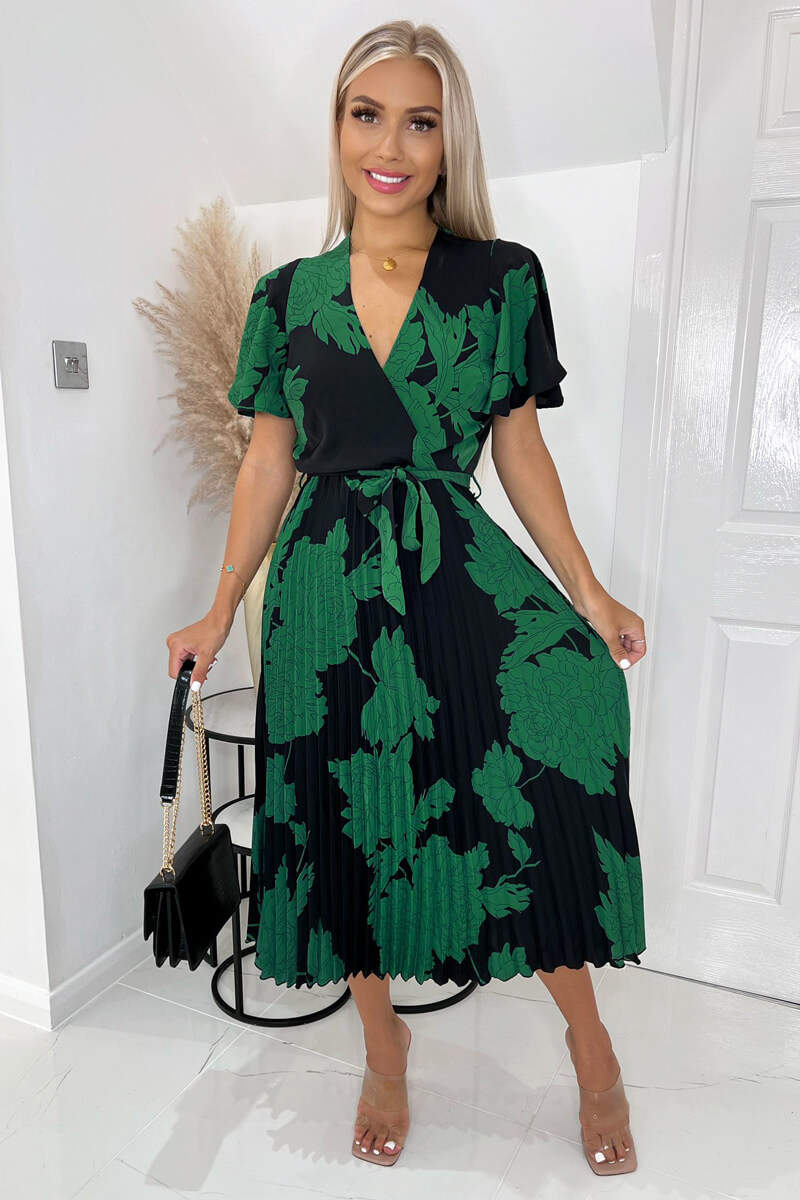 Black And Green Floral Pleated Midi Dress - Swimclubus