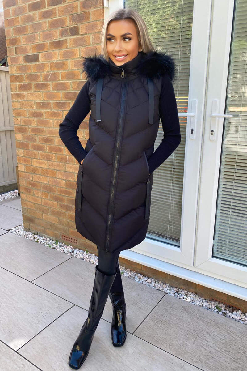 Black Faux Fur Hooded Gilet - Swimclubus